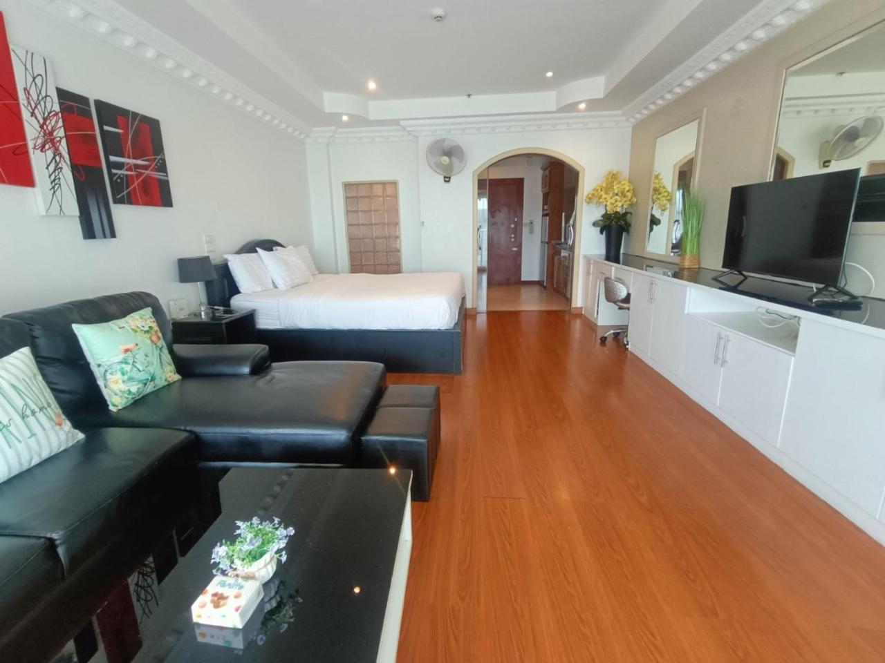 View Talay 6 Pattaya Beach Apartment By Honey Exterior foto