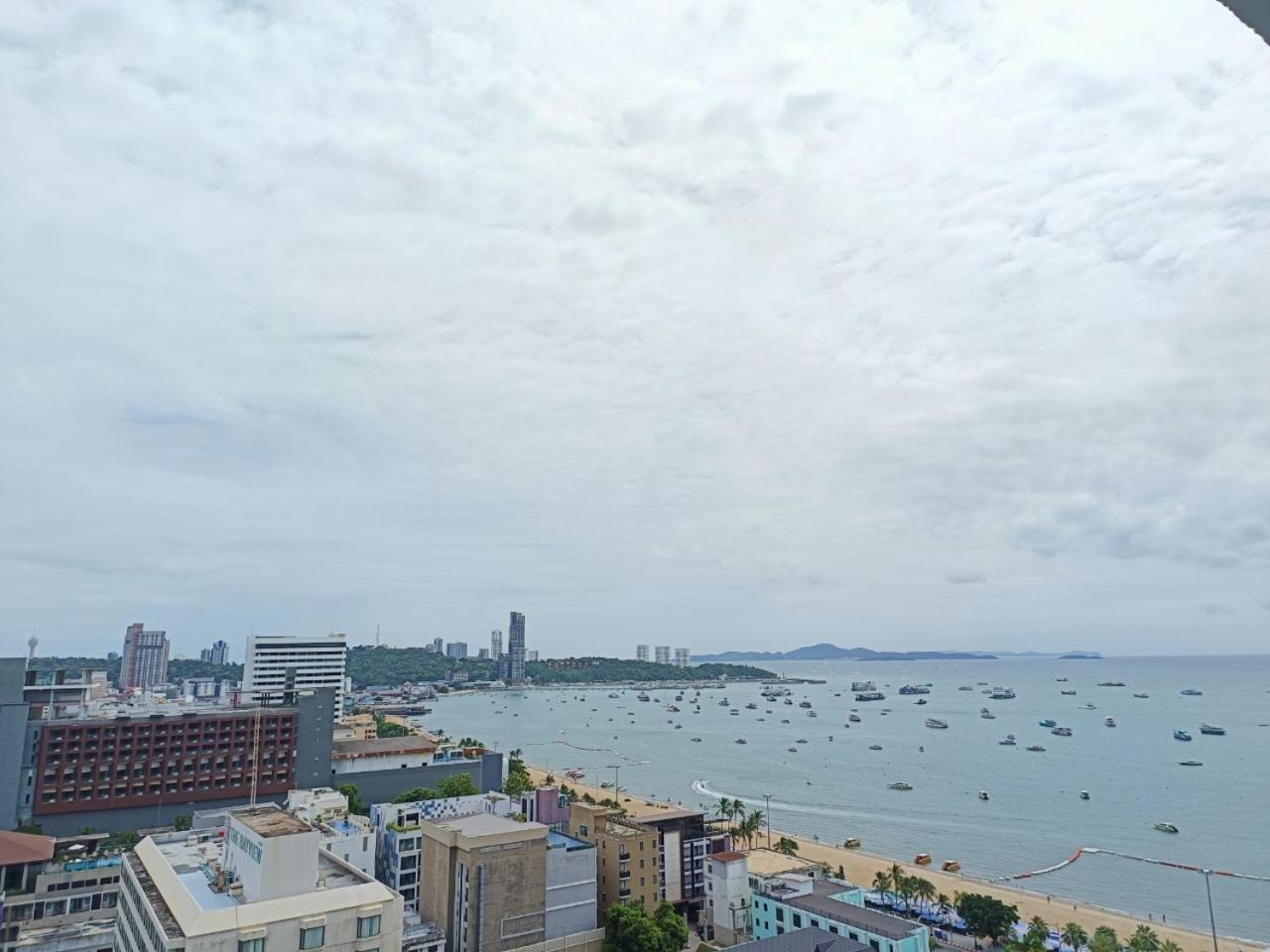 View Talay 6 Pattaya Beach Apartment By Honey Exterior foto