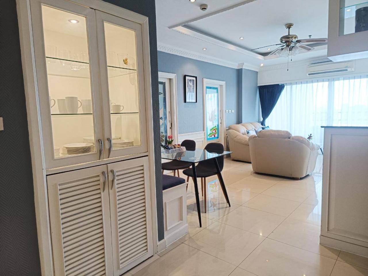 View Talay 6 Pattaya Beach Apartment By Honey Exterior foto
