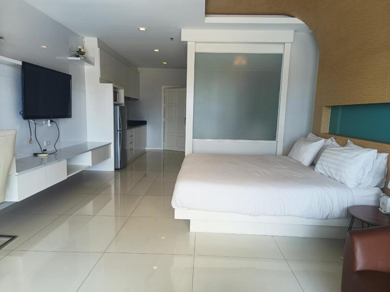 View Talay 6 Pattaya Beach Apartment By Honey Exterior foto
